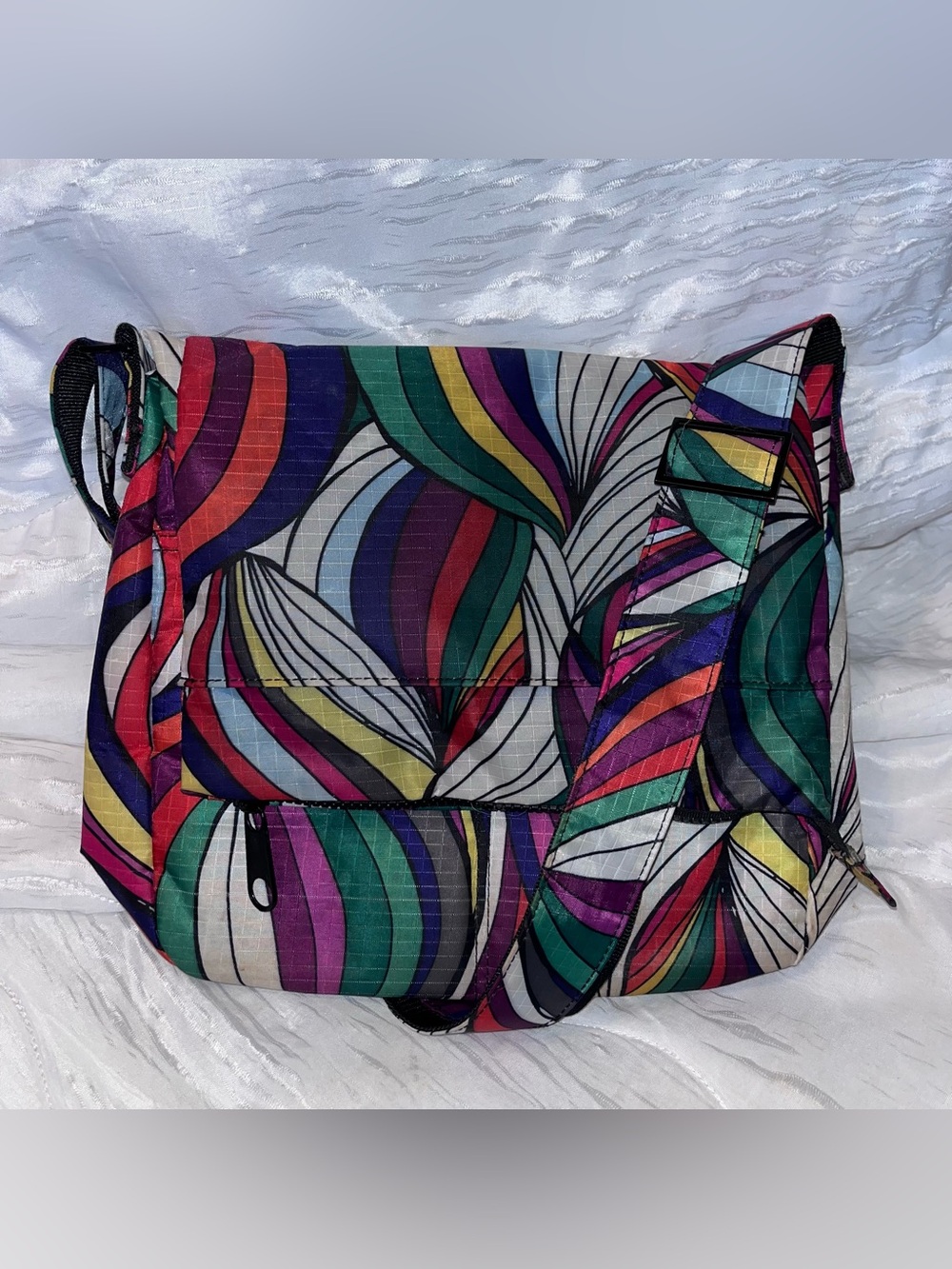 Colorful Abstract Print Crossbody Bag - Multicolor